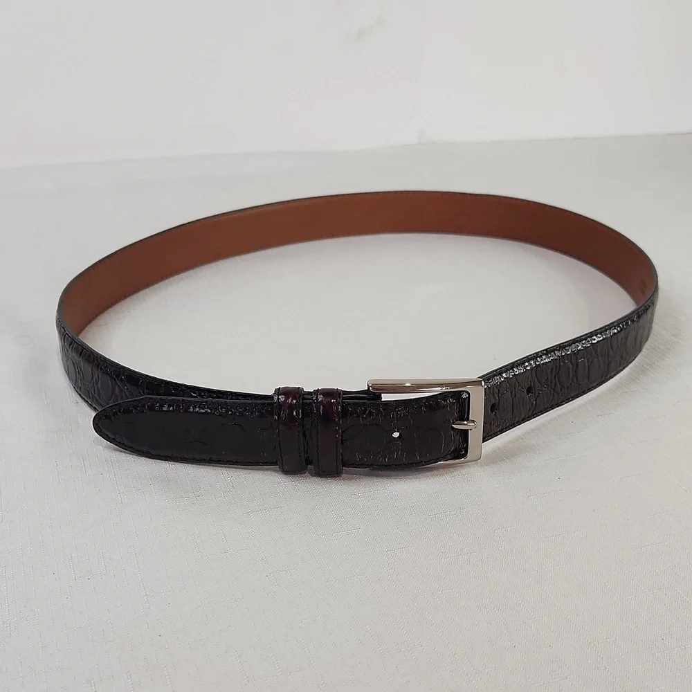 Cole Haan reptile print leather belt. Size 43